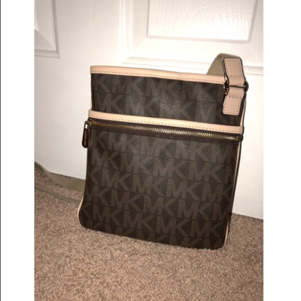 Michael Kors Cross Body